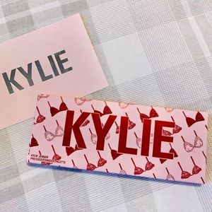 New Kylie Cosmetics Valentine’s Day Eyeshadow